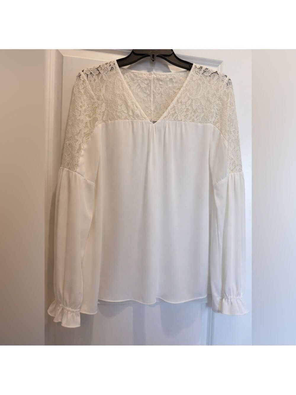 Express White Lace Detail Blouse - Picture 9 of 9